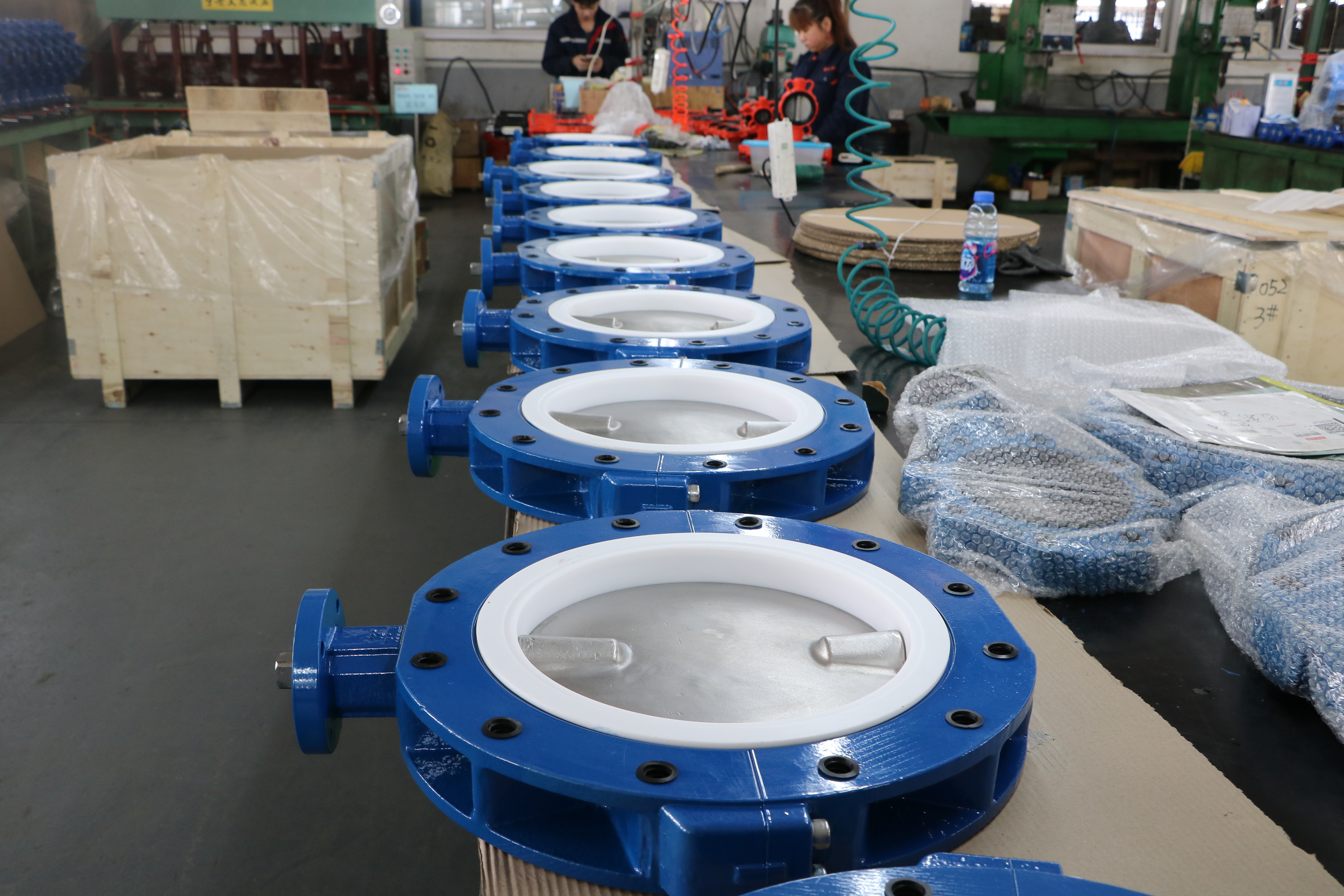 4 API609, PN10 PN16 Classe 150, JIS 10K, CE ISO9001, corps de fer ductile, inoxydable