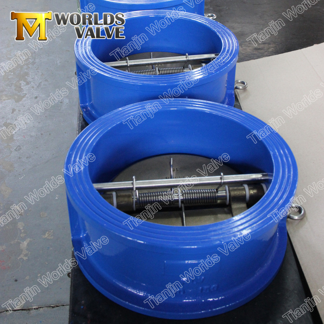 Valve de vérification assistée à double plaque de plaque de plaque