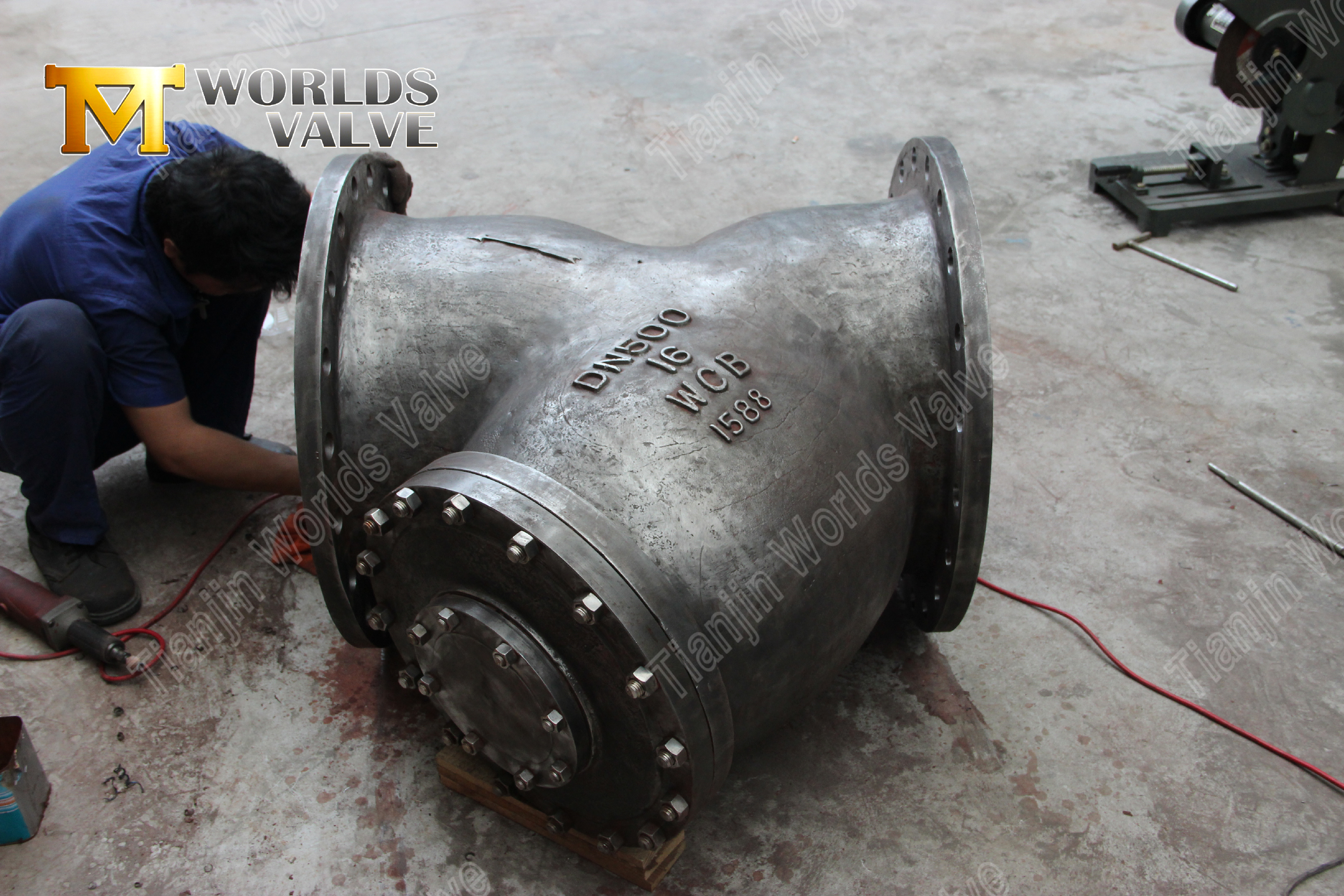 Protection industrielle de pipeline d'acier au carbone de cr&eacute;pine de type Y &agrave; bride WCB (9)