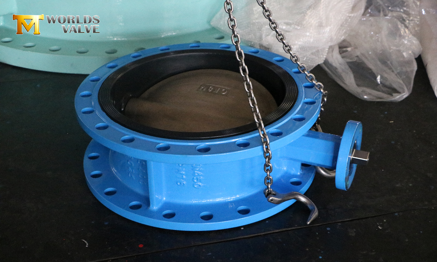 Vanne papillon à double bride à disque CF8M : résistance optimale à la corrosion pour les applications chimiques et marines